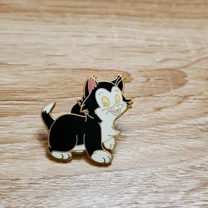 Disney pin